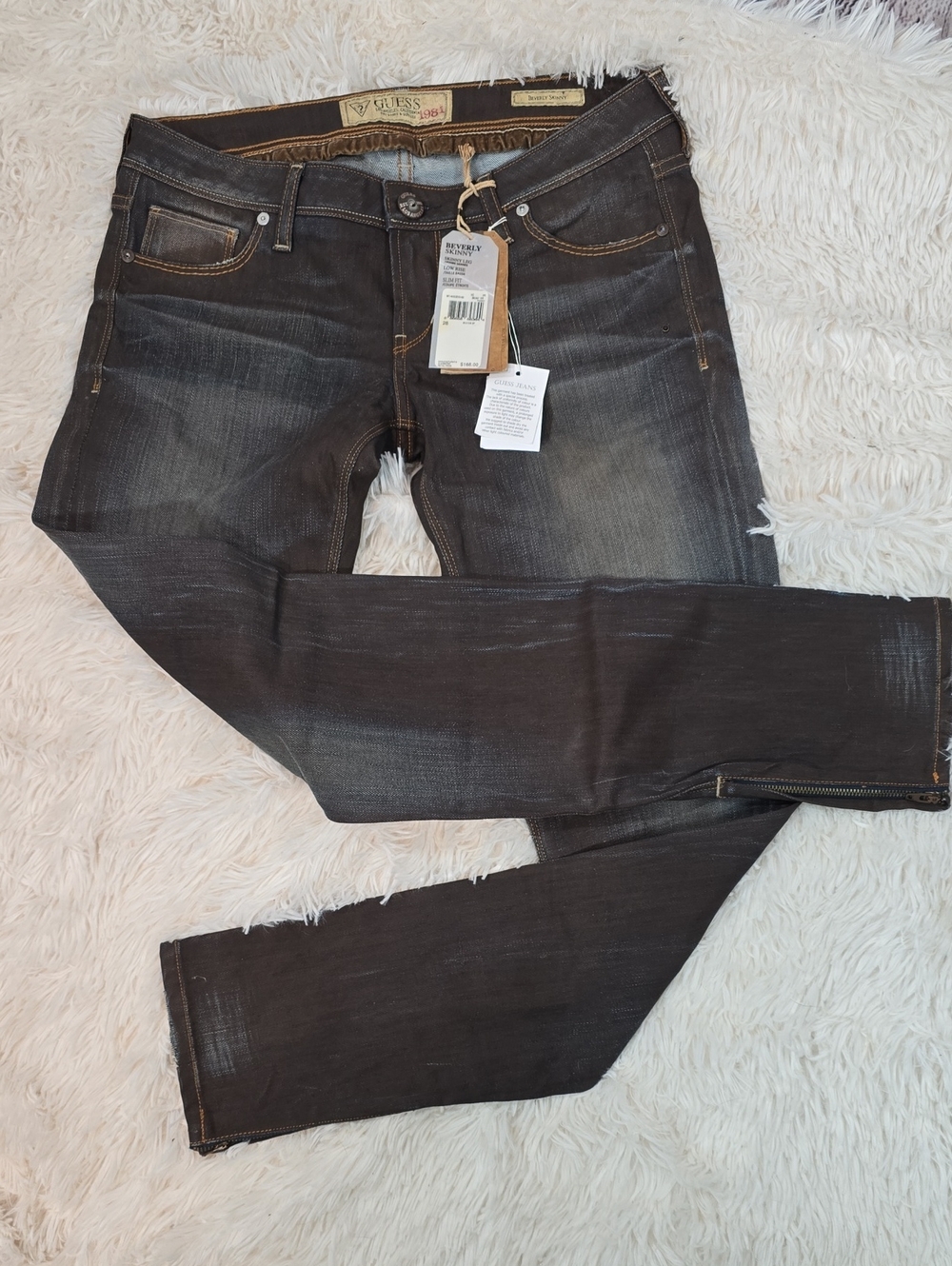 Guess 'Beverly Skinny' Jeans Size 28 NWT